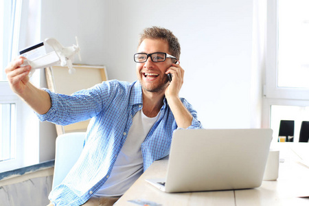 倚马而息 相关产品