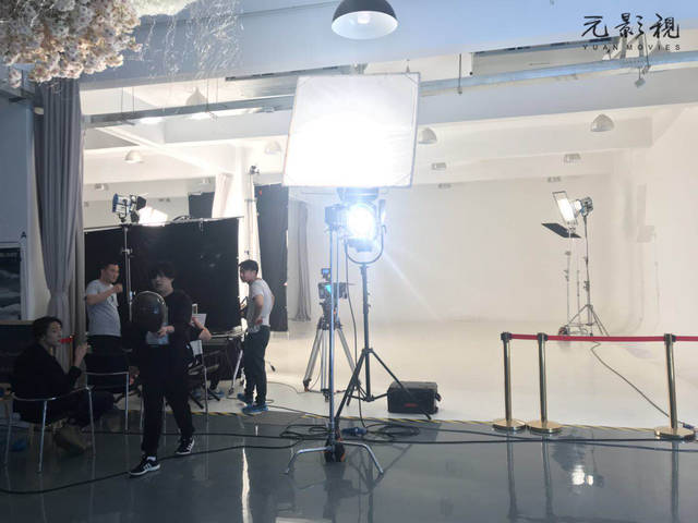 圆梦巨人（原声版） 产品图片