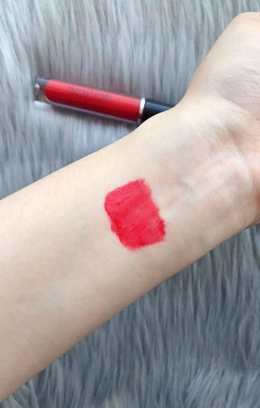 向天真的女生投降 产品图片