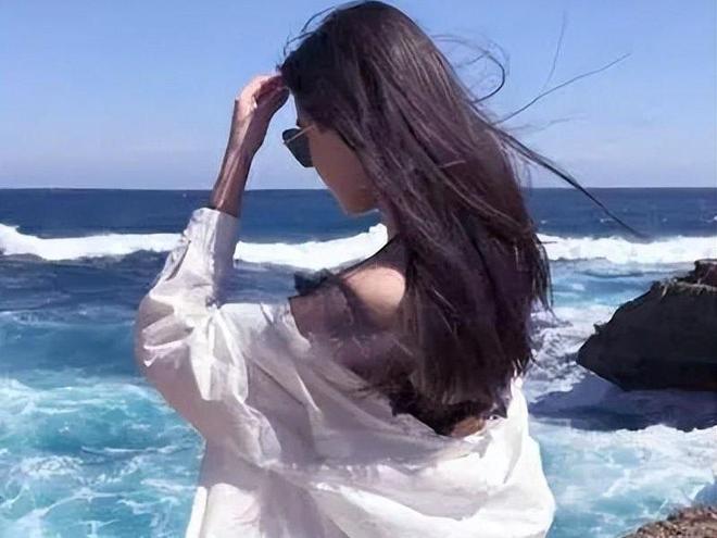 咫尺天涯一念间 相关产品