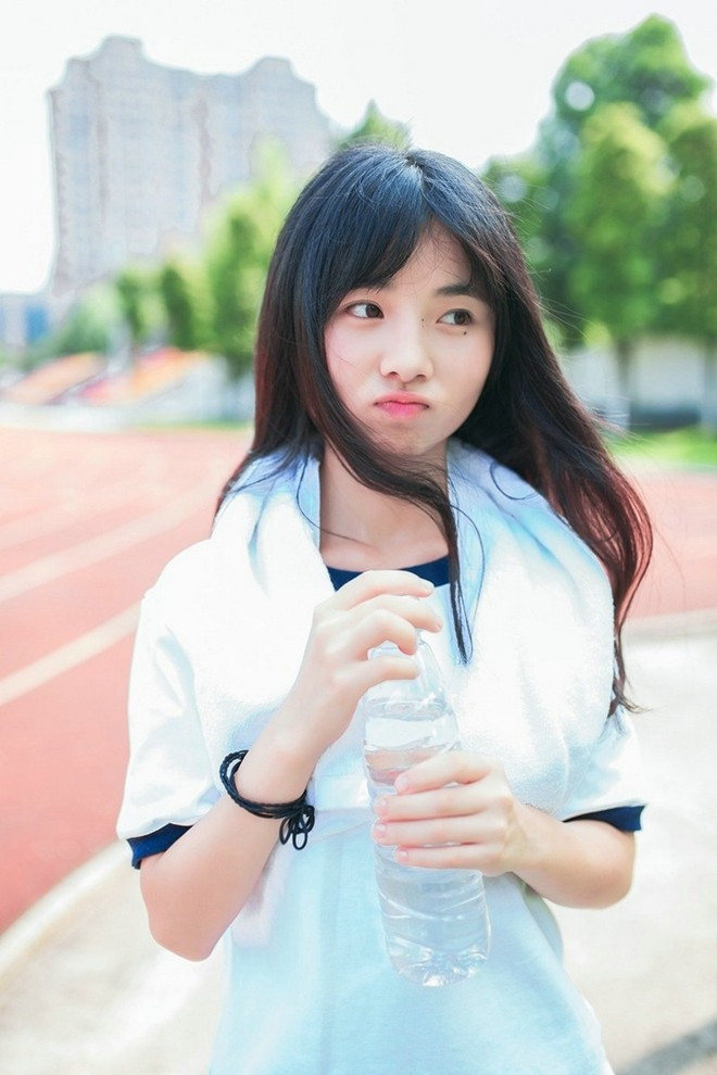 以爱之名 相关产品