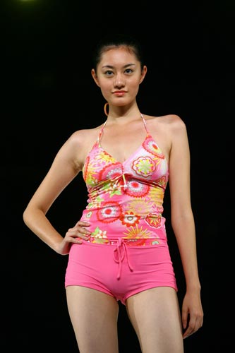 国家利益2012 相关产品