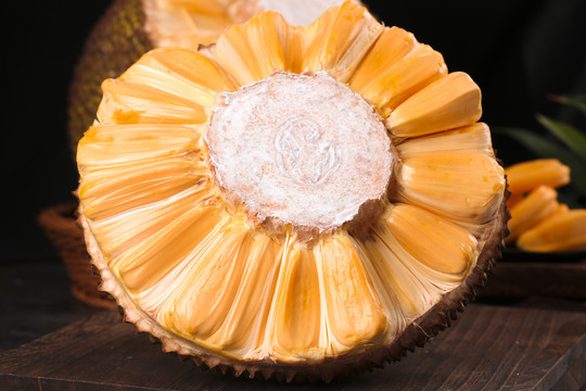 伏妖白鱼镇2 产品图片