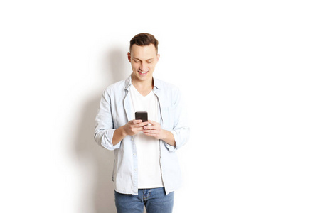 以爱之名 相关产品