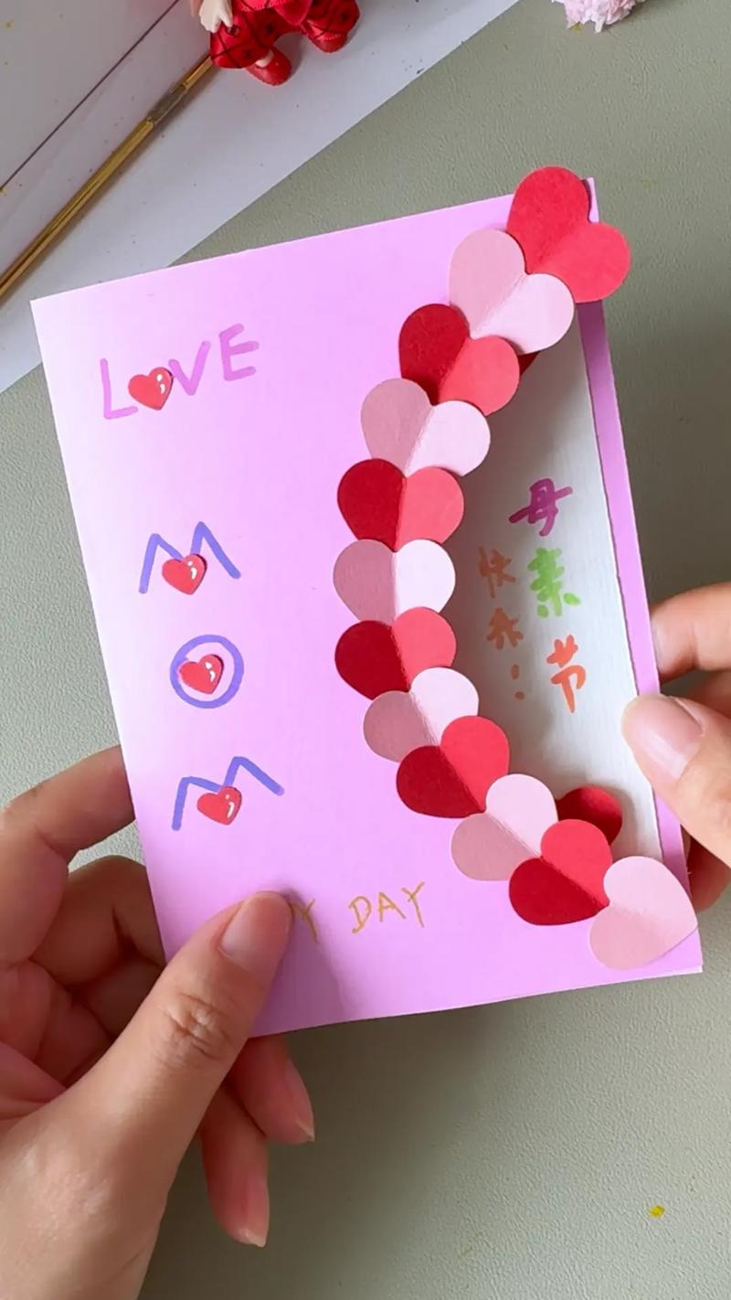 他悄悄溜进她的私信里 相关产品