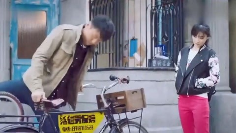 坟墓舞者 相关产品