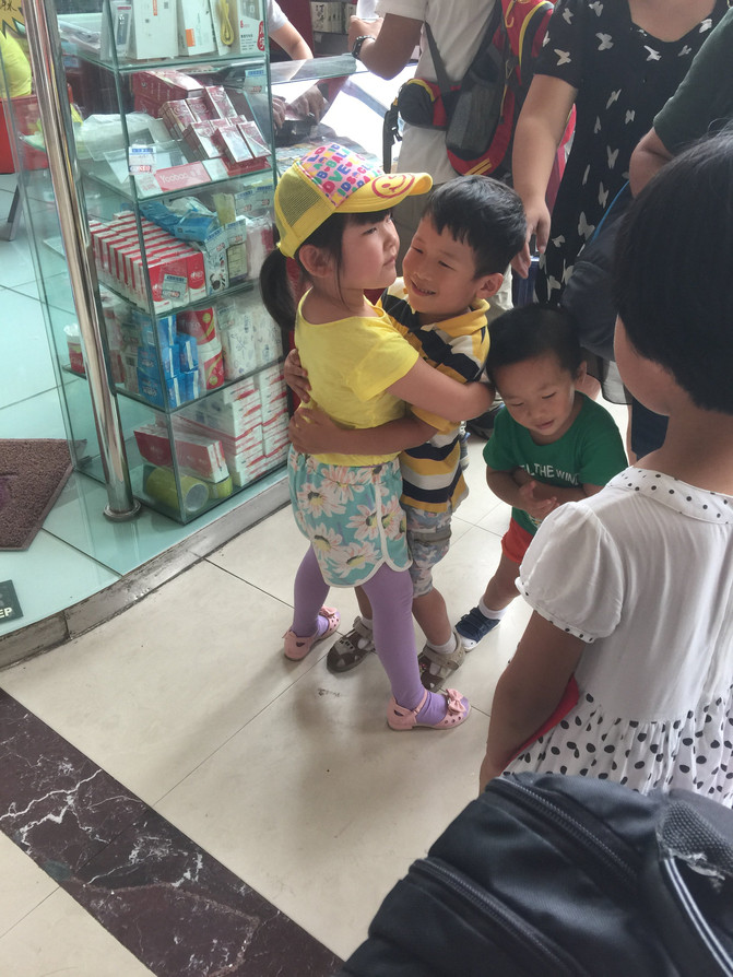 低压槽：欲望之城 相关产品