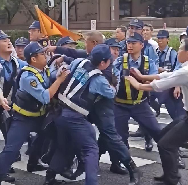 吉尔莫·德尔·托罗的匹诺曹 推荐产品