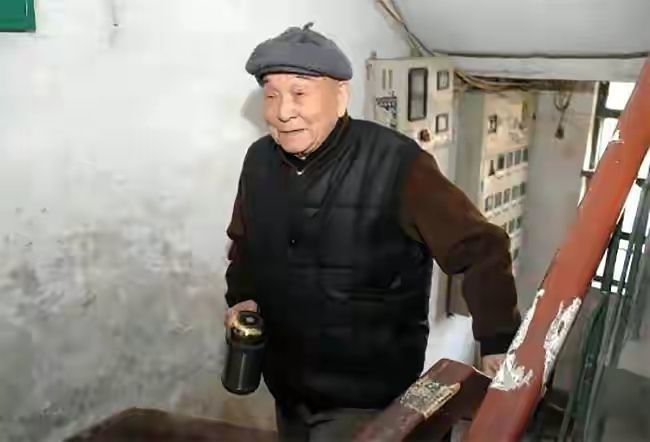 假死寻凶 相关产品