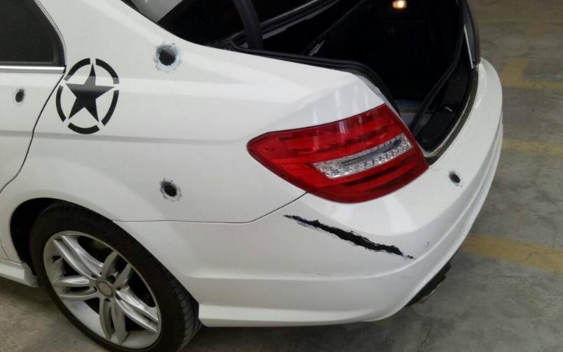 你和我一样不正常 相关产品