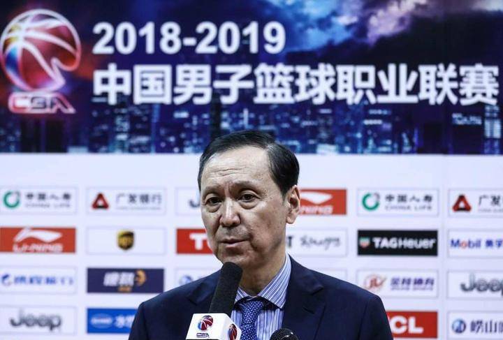 和巴什尔跳华尔兹 相关产品