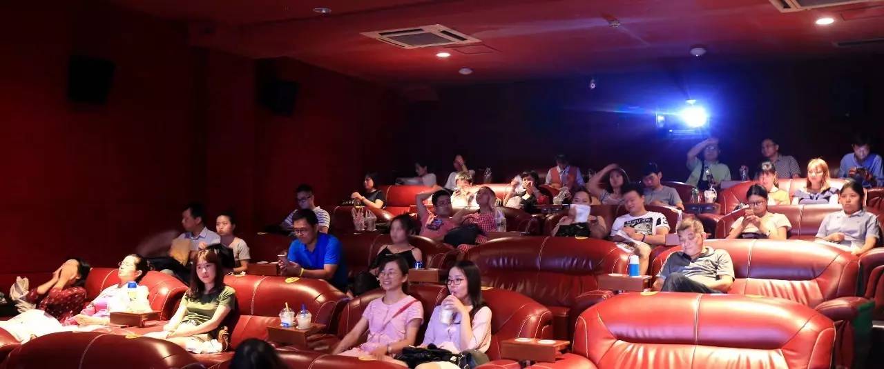 依莉丝 相关产品