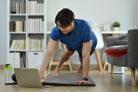 外来媳妇本地郎（粤语版） 推荐产品